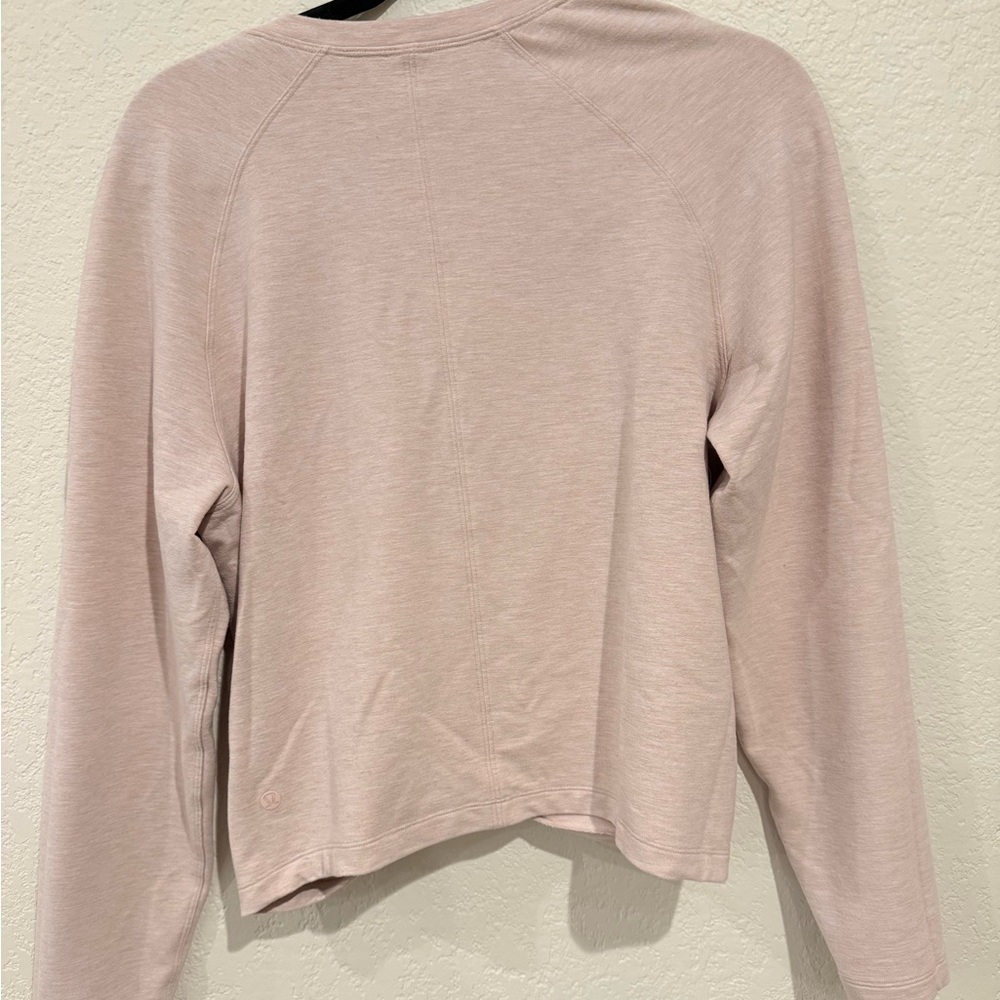 Lululemon Athletica Tuck & Gather - Picture 3 of 5